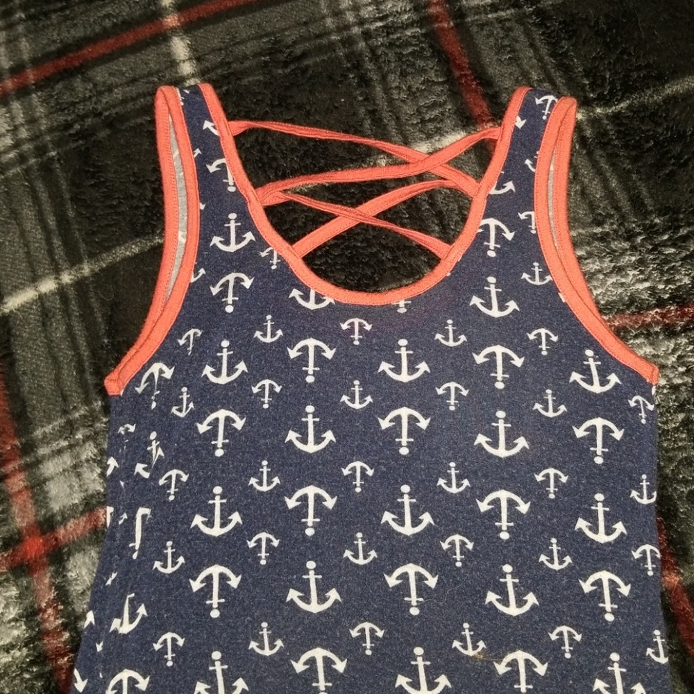 Tank top - Picture 3 of 4
